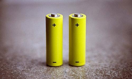 鋰離子電池行業(yè)常見的正負(fù)極材料有哪些